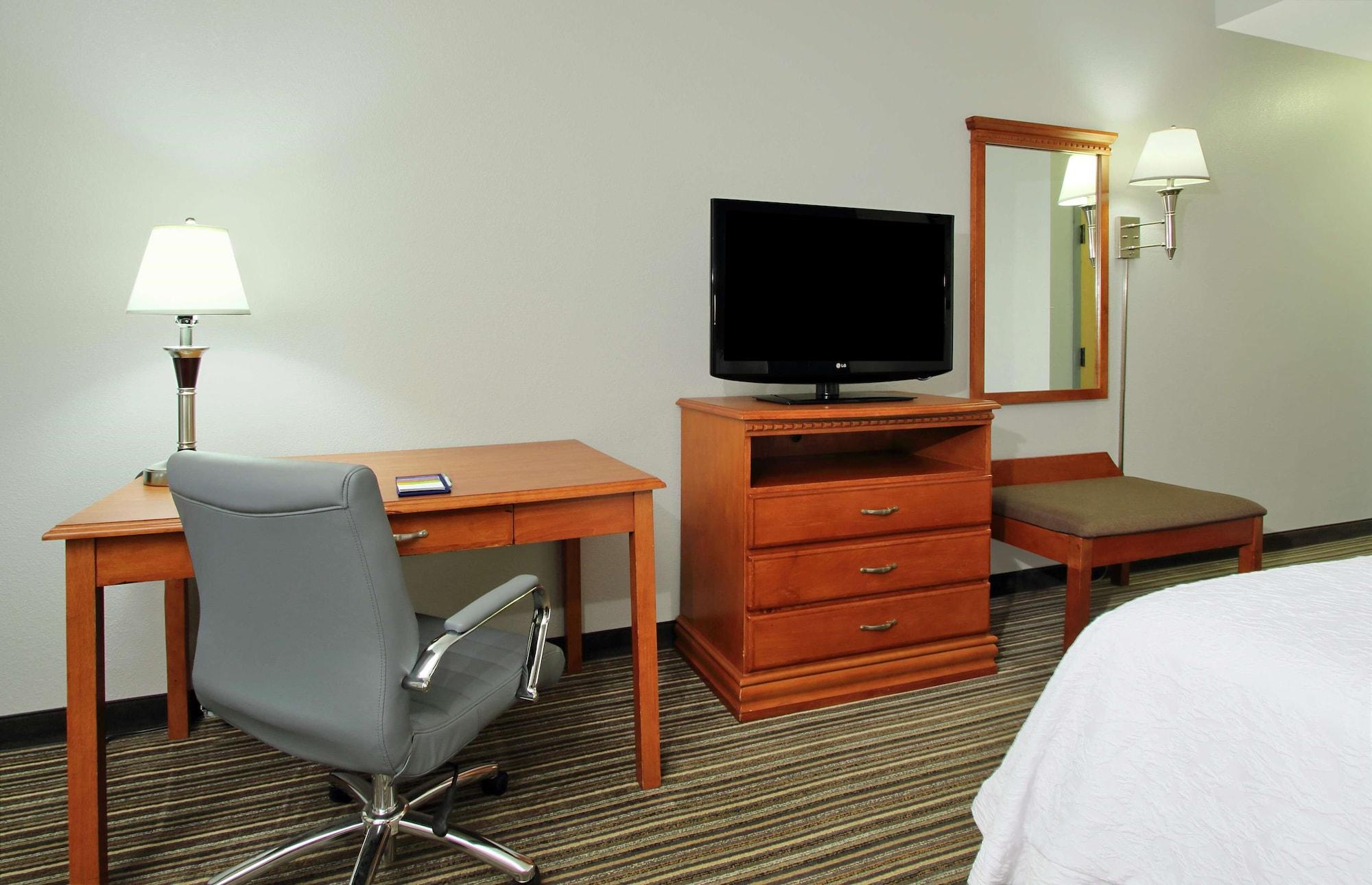 Hampton Inn Ashtabula Austinburg Экстерьер фото