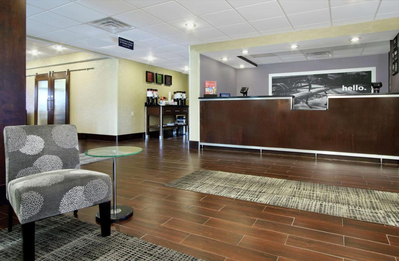 Hampton Inn Ashtabula Austinburg Экстерьер фото